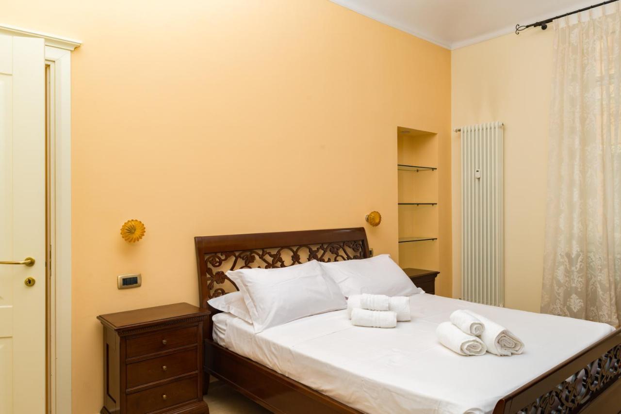 Alessandria Central Apt 10Min Walk Central Station Bagian luar foto
